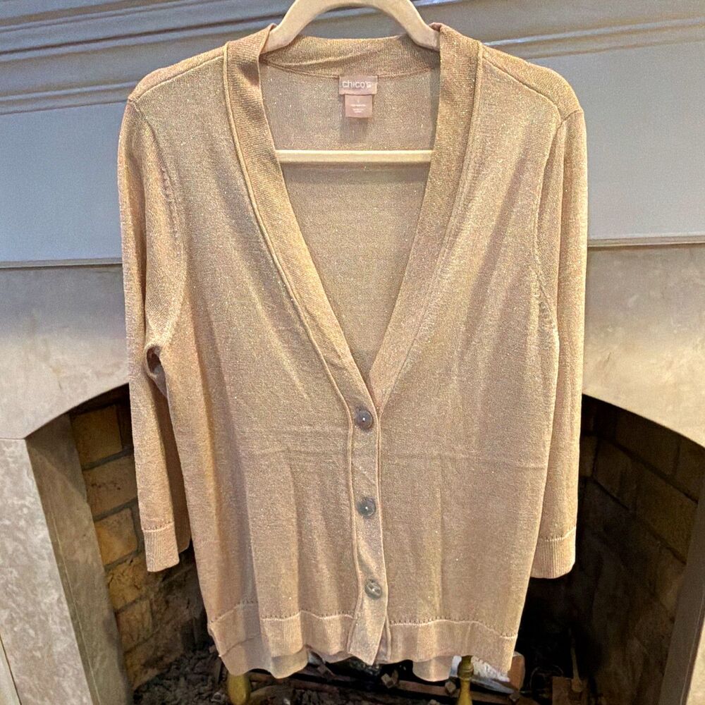 Chico's Sz Med (1) Gold Metallic Knit V-Neck 3/4 Sleeve Button Front Cardigan